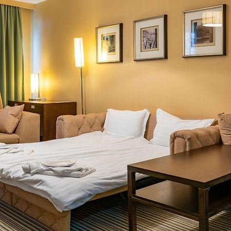 Best Western Plus Olives City Hotel - Free Pool & Parking Sofia Exterior foto