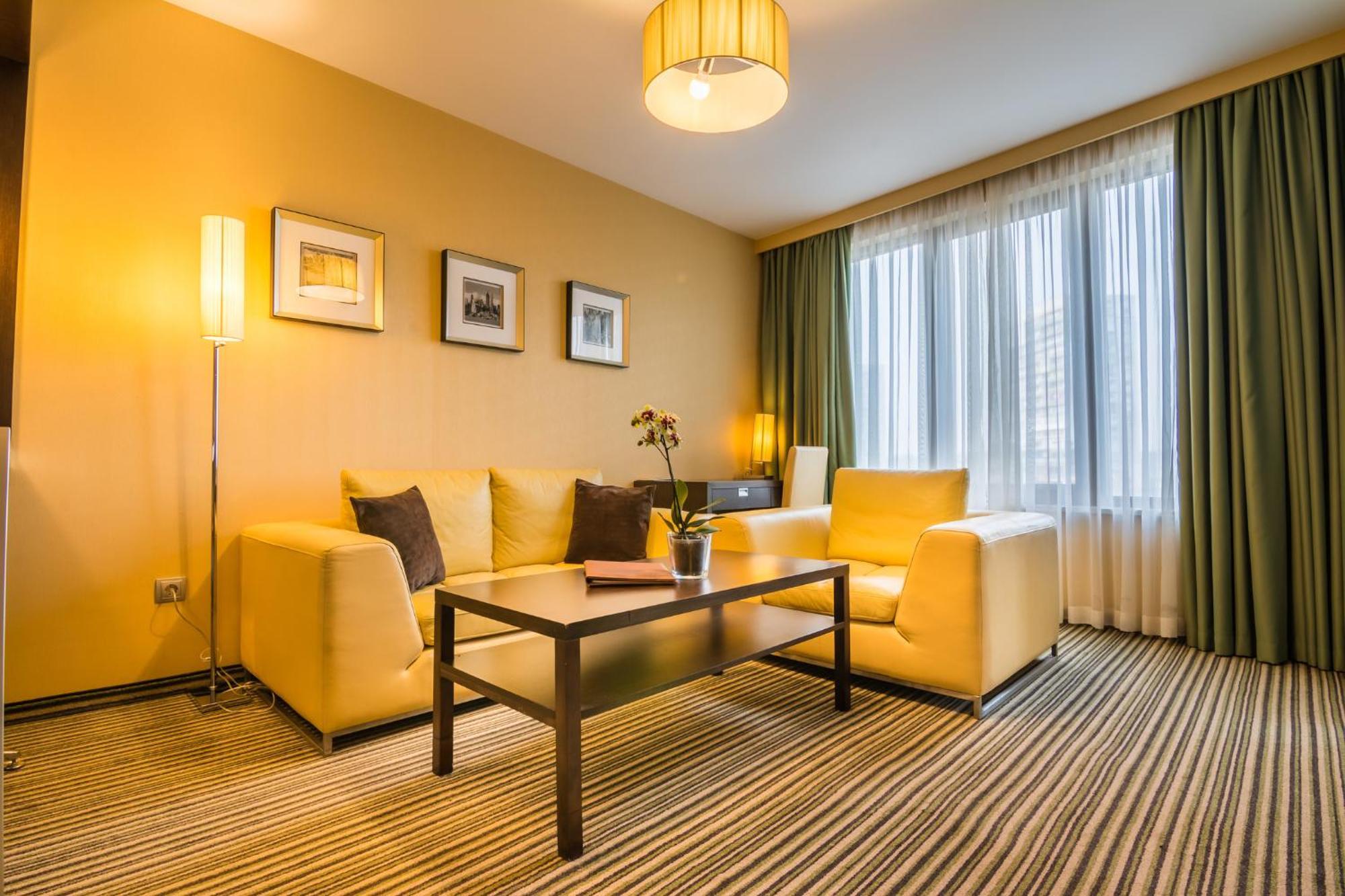 Best Western Plus Olives City Hotel - Free Pool & Parking Sofia Exterior foto