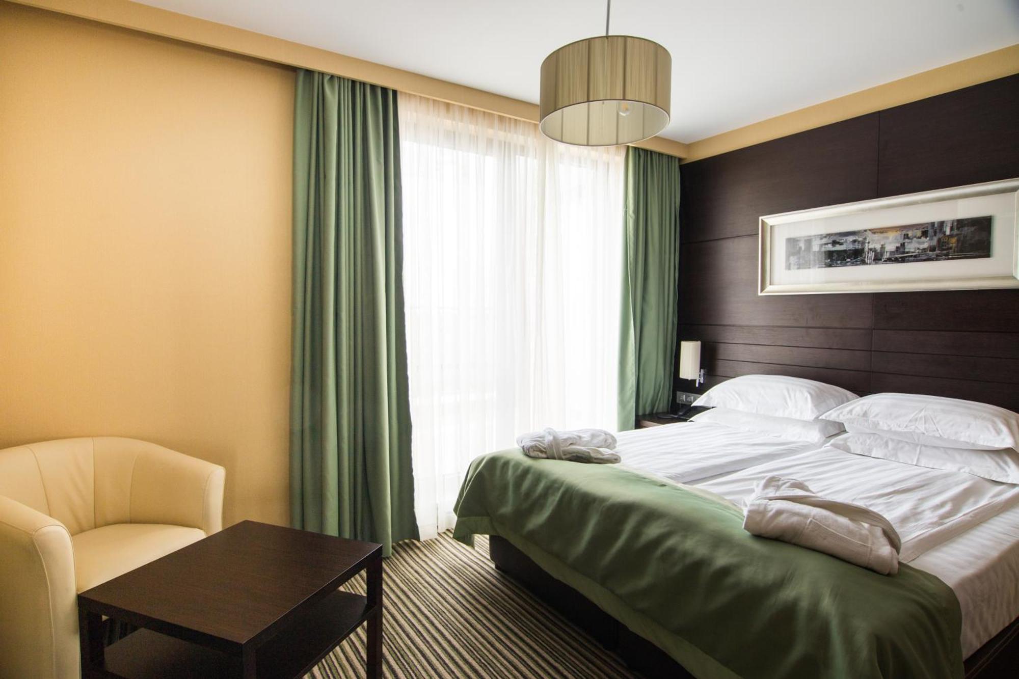 Best Western Plus Olives City Hotel - Free Pool & Parking Sofia Exterior foto