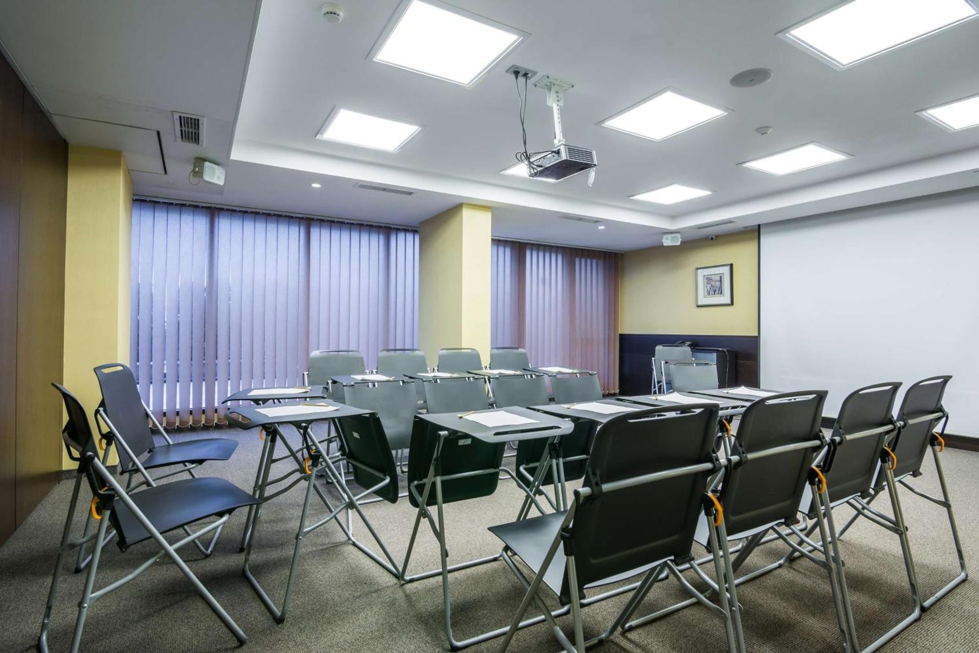 Best Western Plus Olives City Hotel - Free Pool & Parking Sofia Exterior foto